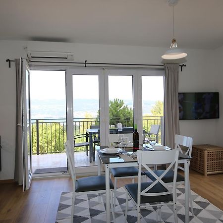 Apartments Roberta ชิโล ภายนอก รูปภาพ